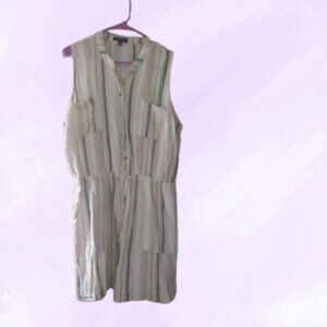 Kelly Renee linen blend romper playsuit sleeveless in tan, beige and green L